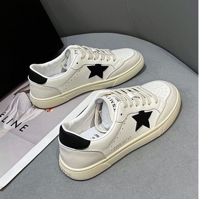 Damen Sneaker mit glitzerndem Sternenmotiv und flexiblem Sohlenprofil Drune