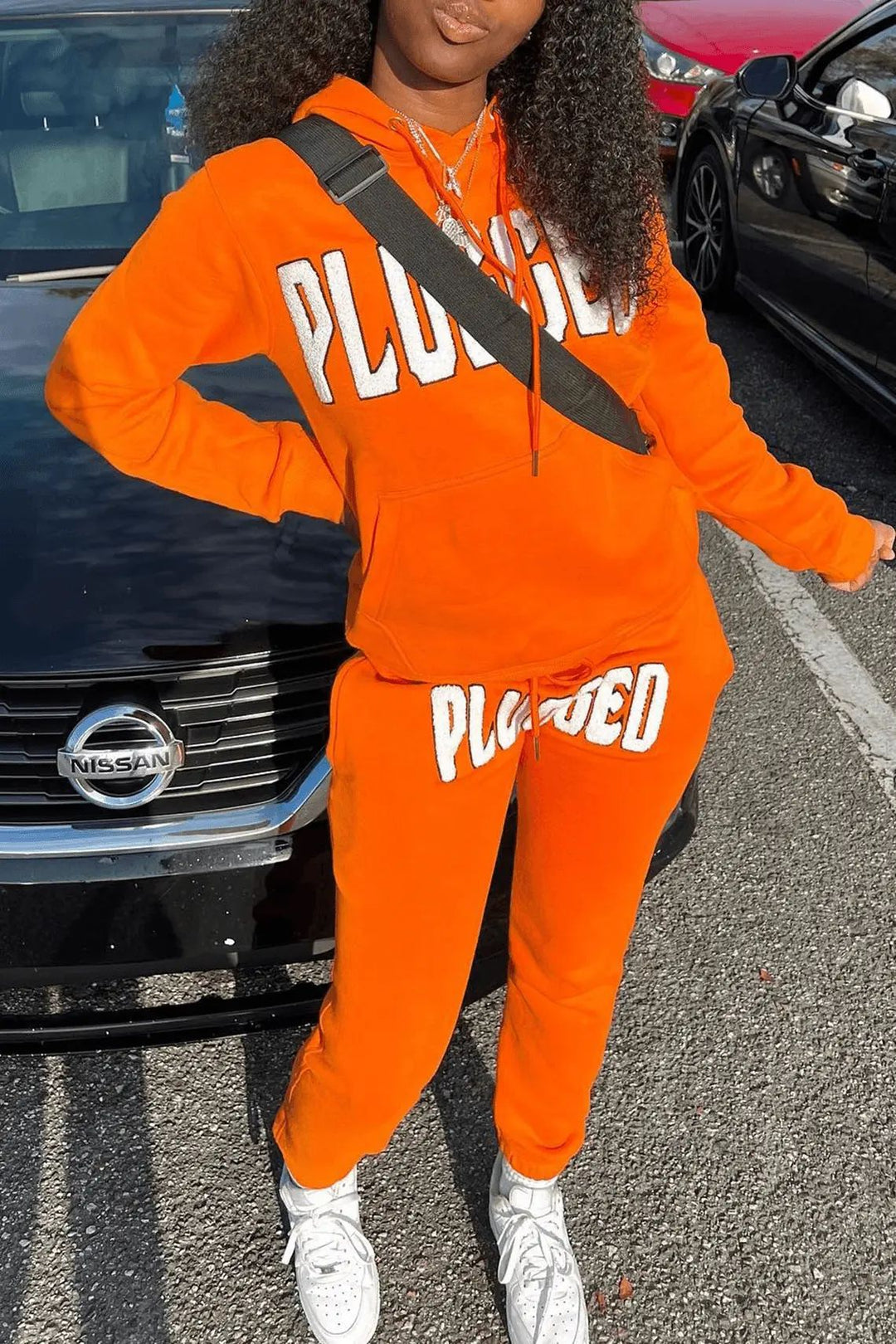 Damen kuscheliges Hoodie- und Jogginghose-Set mit auffälligem Schriftzug Drune