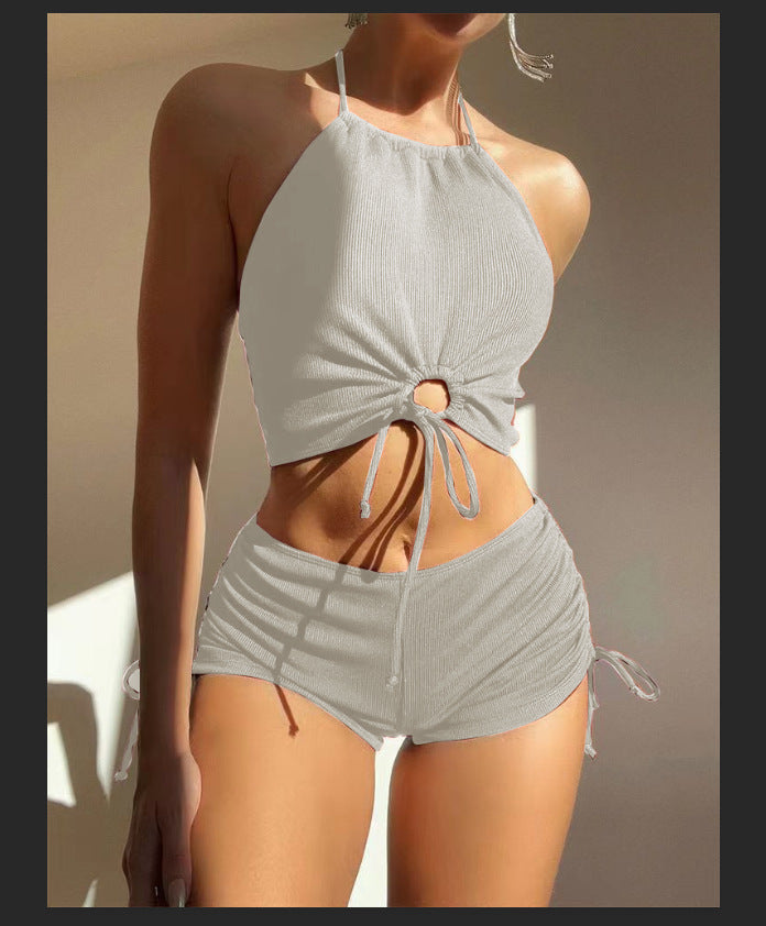 Damen Sportliches Badeoberteil mit innovativer Raffung und verstellbaren Trägern Drune