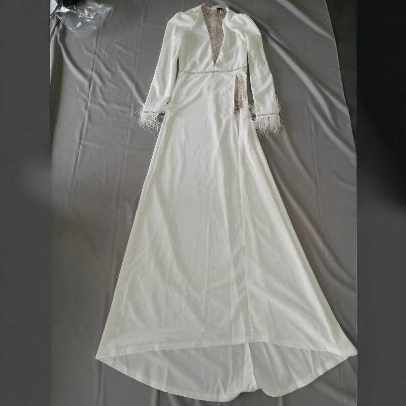 Damen Glamouröses Abendkleid mit funkelnden Pailletten und transparenten Einsätzen Drune
