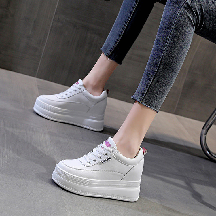 Damen Plateau Sneakers mit modischer und komfortabler Struktur Drune