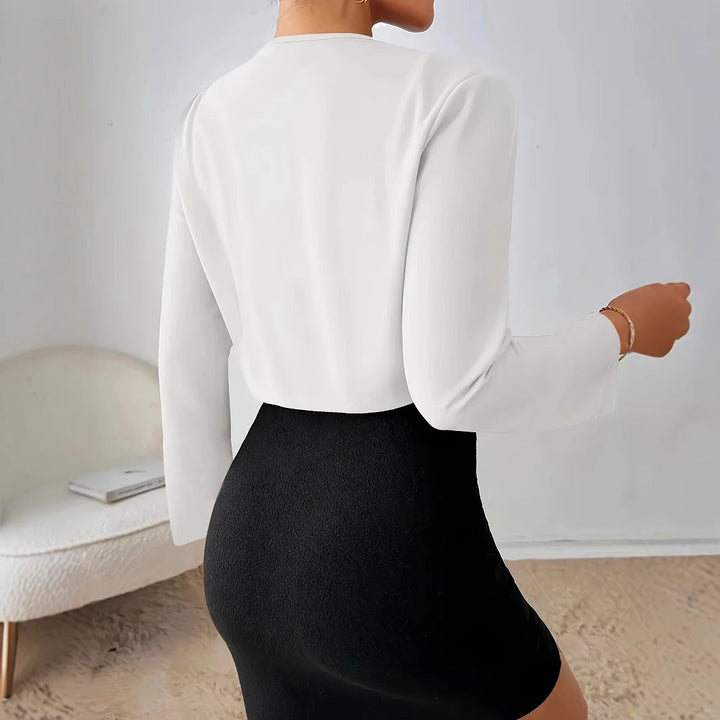 Damen Elegante Kurzjacke mit modernem Schnitt und raffinierten Falten Drune