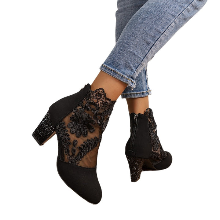 Damen Elegante Stiefeletten mit floralen Spitzen-Detail Drune