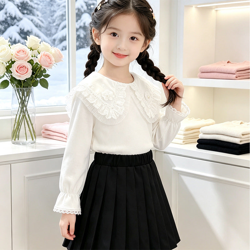 Mädchen Bluse mit romantischem Rüschensaum und feiner Stickerei Drune