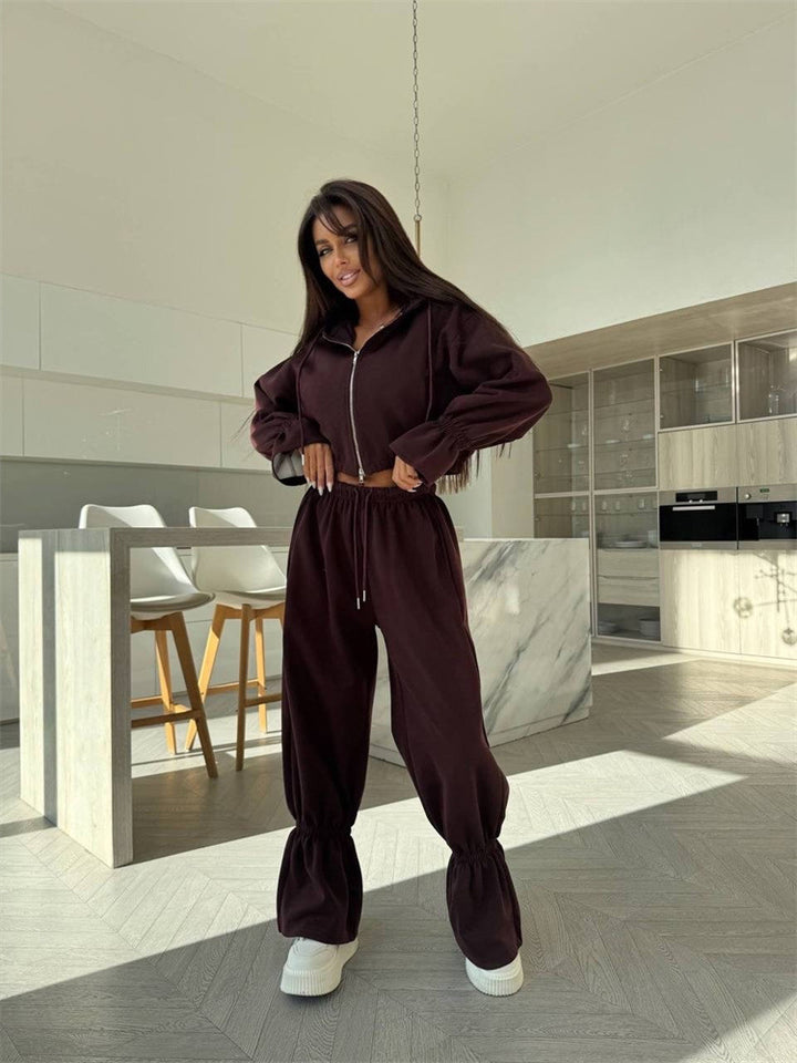 Damen Sportliches Zwei-Teiler-Set mit cropped Kapuzenpullover und weiten Hosen Drune