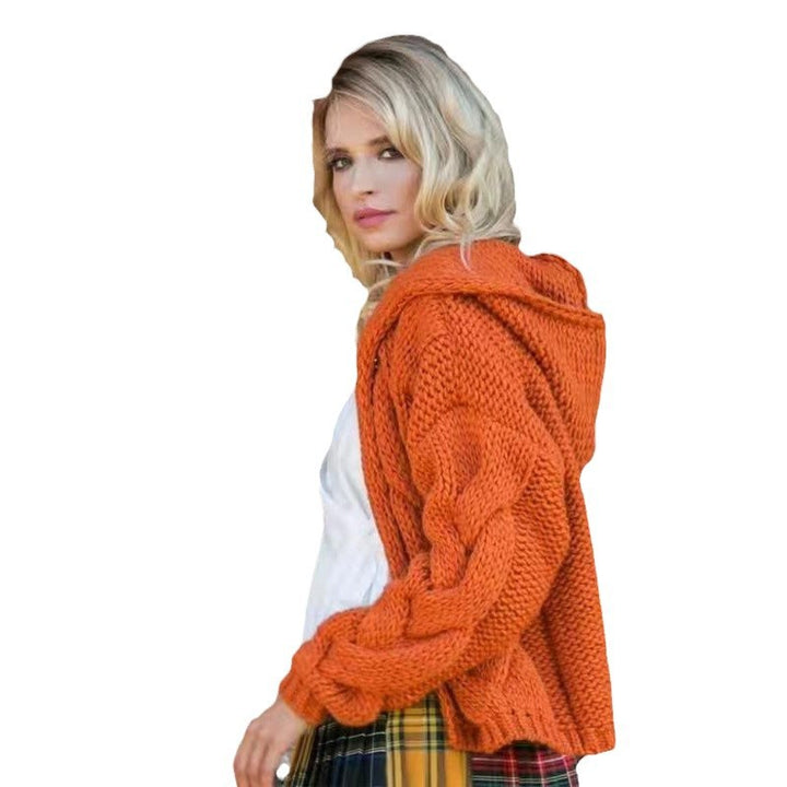 Damen gestrickte Kapuzenjacke mit voluminösem Gewebe und Zopfmuster Drune