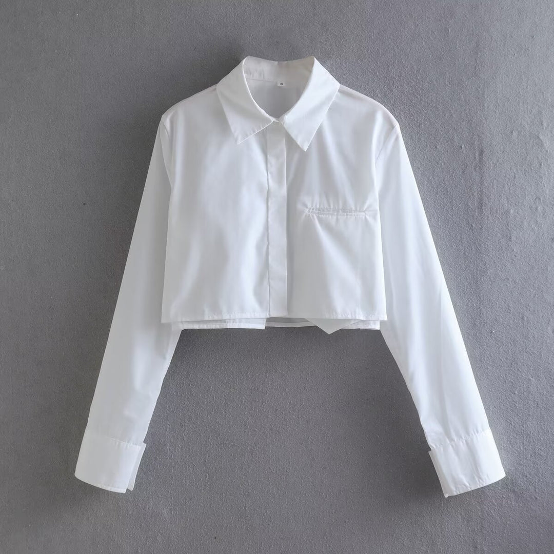 Damen cropped Bluse mit klassischem Kragen und praktischen Brusttaschen Drune