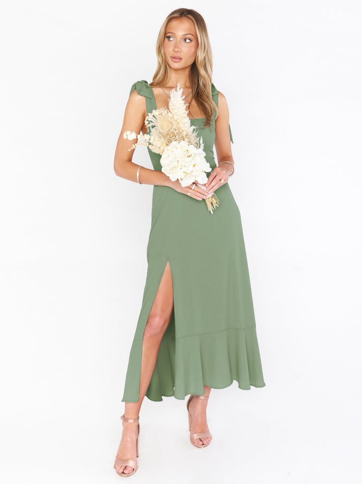 Damen Maxi-Kleid mit verspielten Trägern und elegantem Schlitz Drune