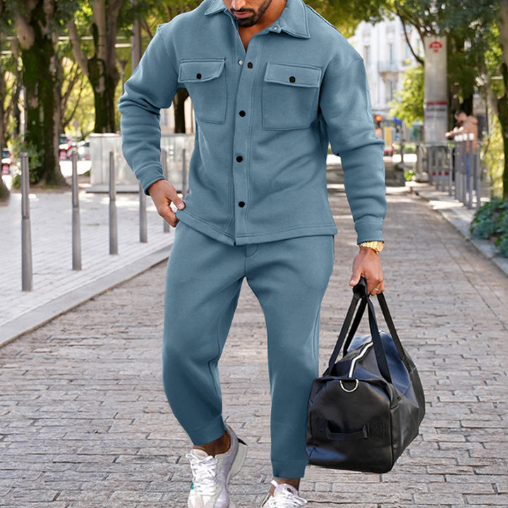 Herren Freizeit Set mit strukturiertem Oberteil und passenden Jogginghosen Drune