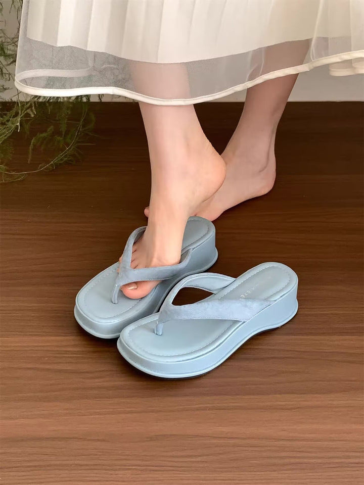 Damen trendige Wedge-Zehentrenner mit elegantem Obermaterial Drune
