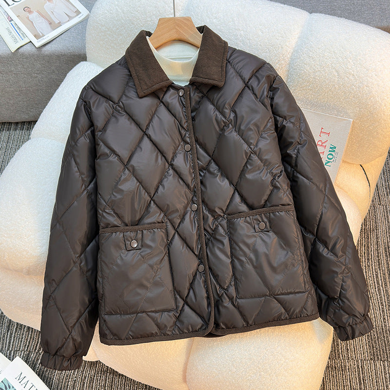 Damen Leicht isolierte Steppjacke mit kontrastierendem Kragen und praktischen Taschen Drune