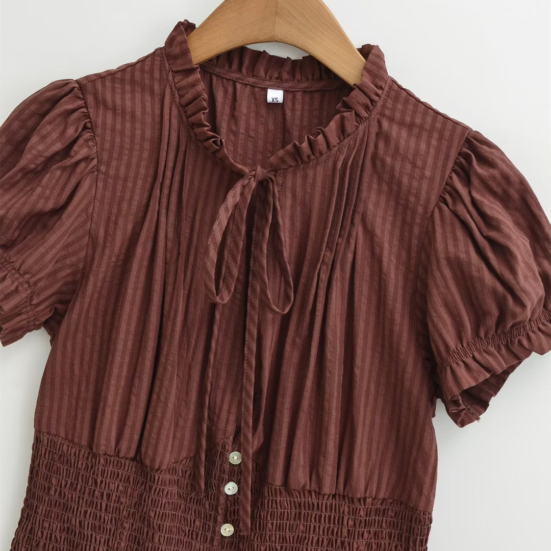 Damen Kurzarmbluse mit Rüschendetails und gerafftem Design Drune