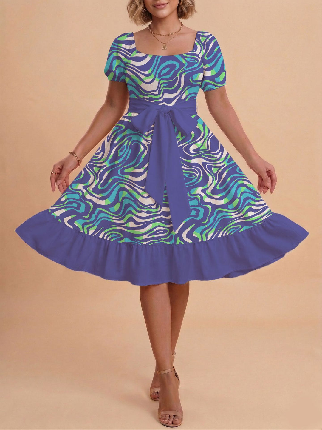 Damen Verspieltes Maxikleid mit Bärenmuster und taillierbarem Band Drune