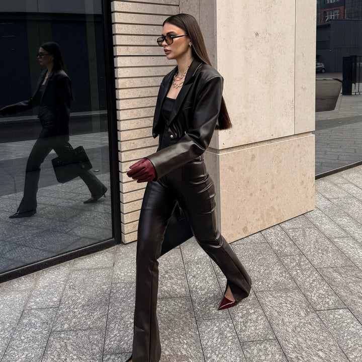Damen Elegantes Lederanzug mit modischem Blazer und schmal geschnittenen Hosen Drune