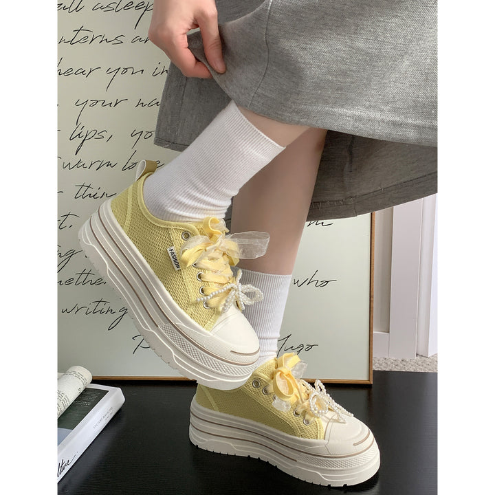 Damen Plateausneaker mit modischem Mesh-Obermaterial und trendigen Perlendetails Drune