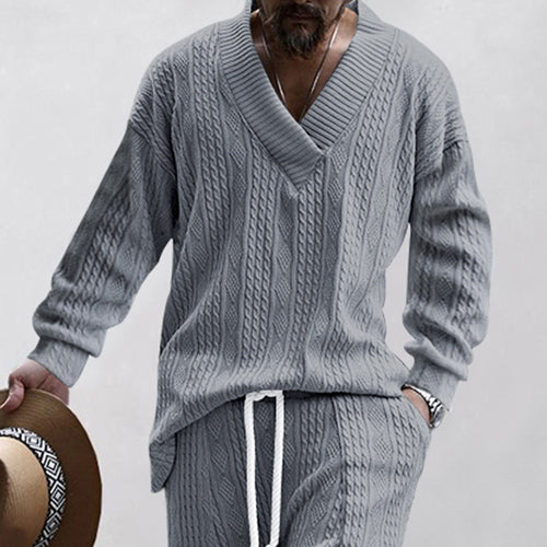 Herren nan Oversize Zopfmuster-Longpullover mit tiefem V-Ausschnitt und passender Strickhose Drune