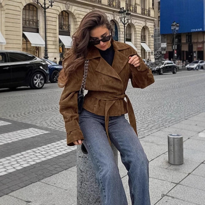 Damen modische Wildlederjacke mit tailliertem Design Drune