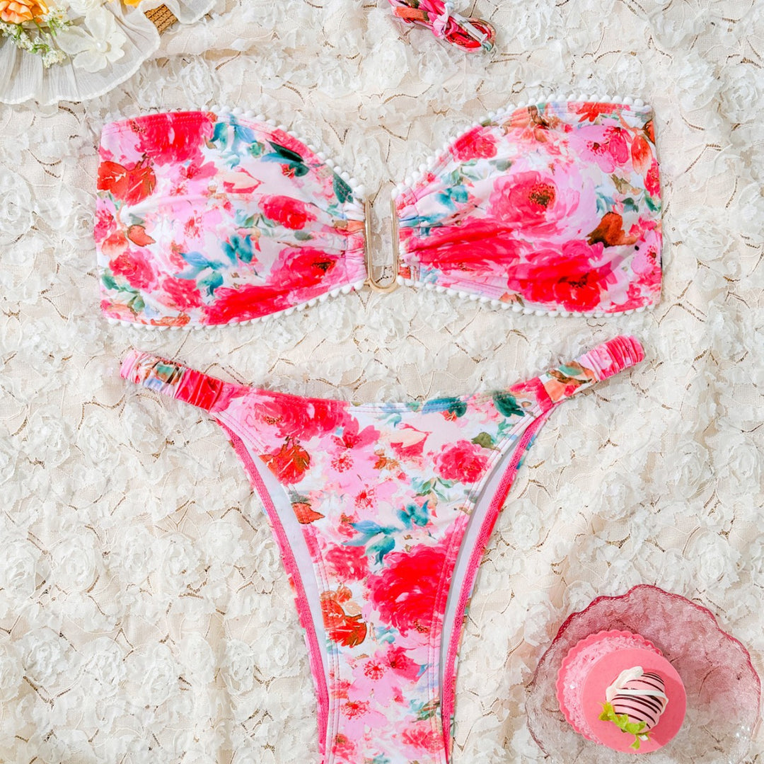 Damen Bikini-Set mit floralem Triangel-Oberteil und sensualen Low-Rise-Höschen Drune