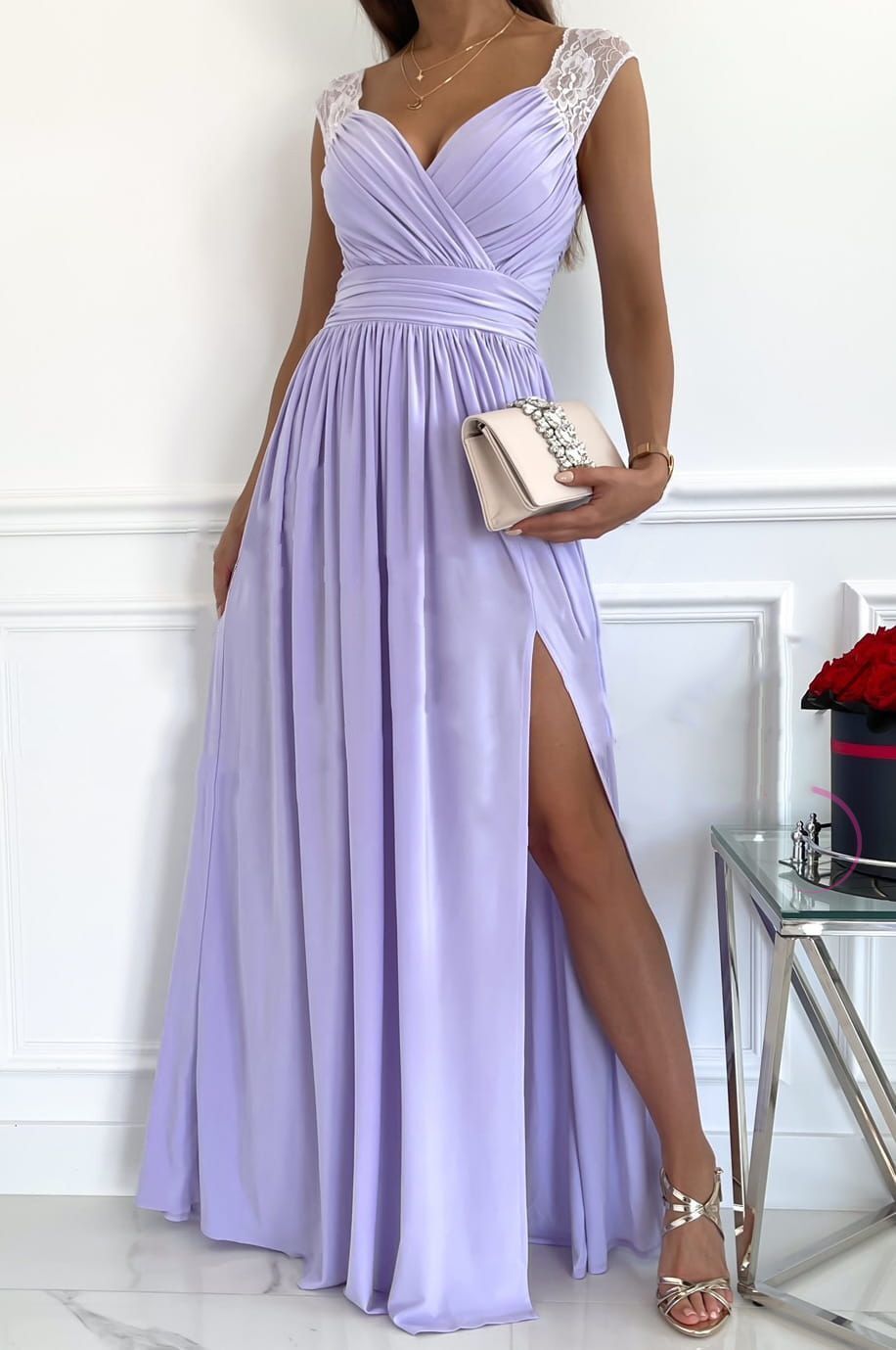 Damen Elegantes Maxikleid mit Spitzenoberteil und hohem Schlitz Drune