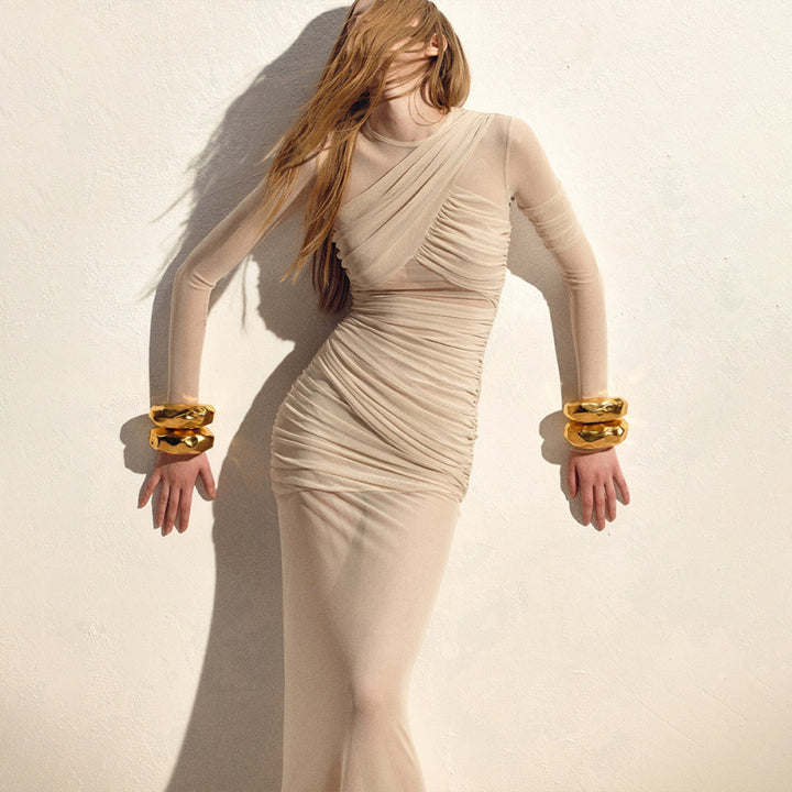 Damen Elegantes transparentes Maxikleid mit raffinierten Drapierungen Drune