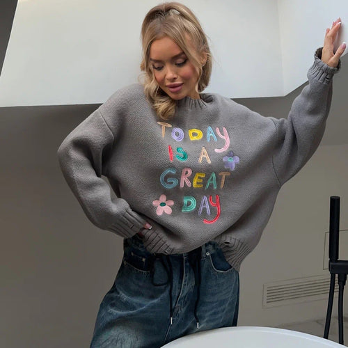 Damen oversized Sweatshirt mit buntem Stickdesign Drune