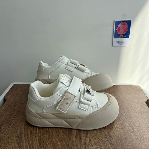 Damen Plateau-Sneaker mit praktischen Klettverschlüssen und komfortabler Dämpfung Drune