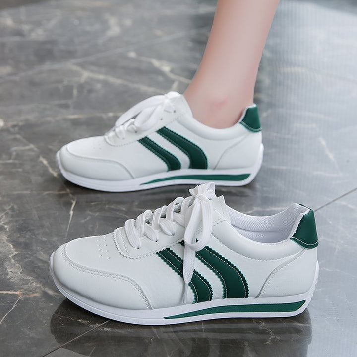 Damen Freizeitsneakers mit atmungsaktiven Einsätzen und rutschfester Sohle Drune