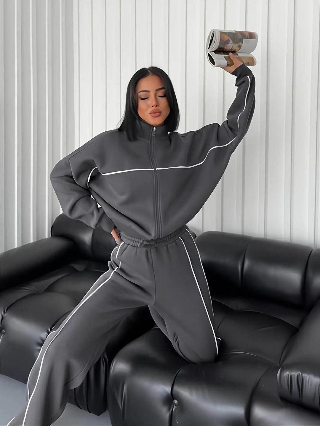 Damen nan Oversize Trainingsanzug Set mit Reißverschluss hohem Kragen und Kontrastpaspeln Drune