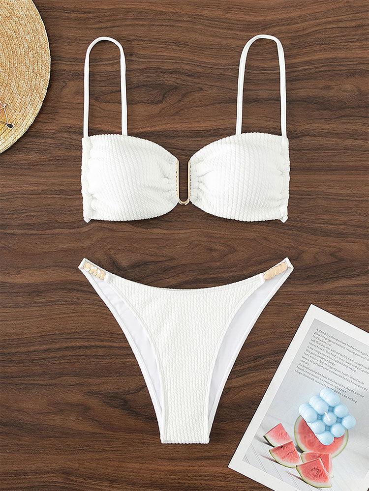 Damen Bikini-Set mit raffinierten Rüschen und goldenen Akzenten Drune