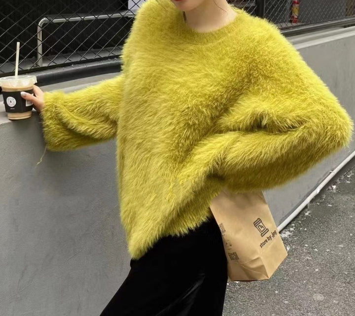 Damen Flauschiger Pullover mit lässigem Schnitt und hohem Rundhalsausschnitt Drune