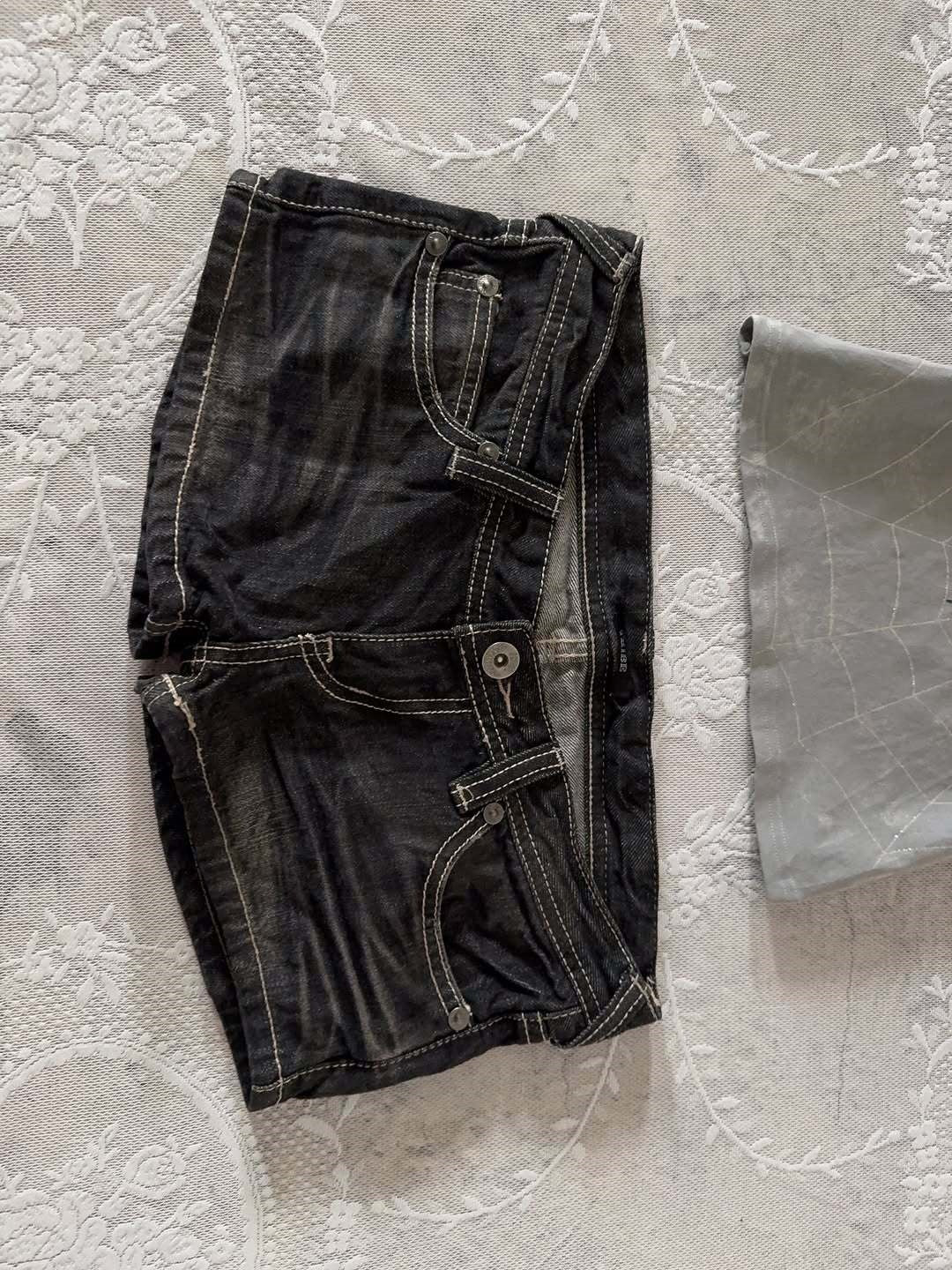 Damen Denim-Shorts mit lässigem Cut und auffälligen Nähte Drune