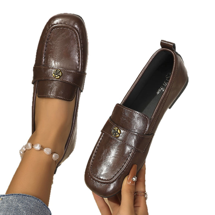 Damen nan elegante Loafer mit dezenter Rosen-Metallapplikation und gepolsterter Komfortinnensohle Drune