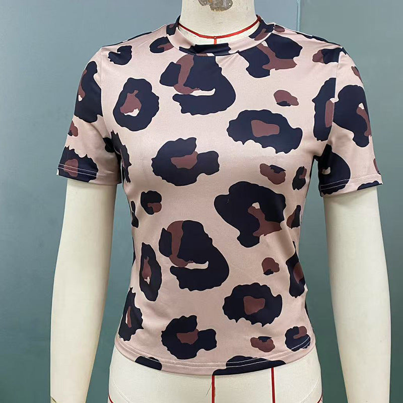 Damen T-Shirt mit modischem Leoprint und figurbetonendem Schnitt Drune