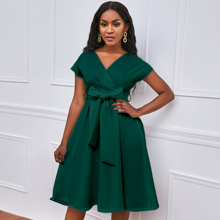 Damen Wickelkleid mit elegantem V-Ausschnitt und Gürtel Drune