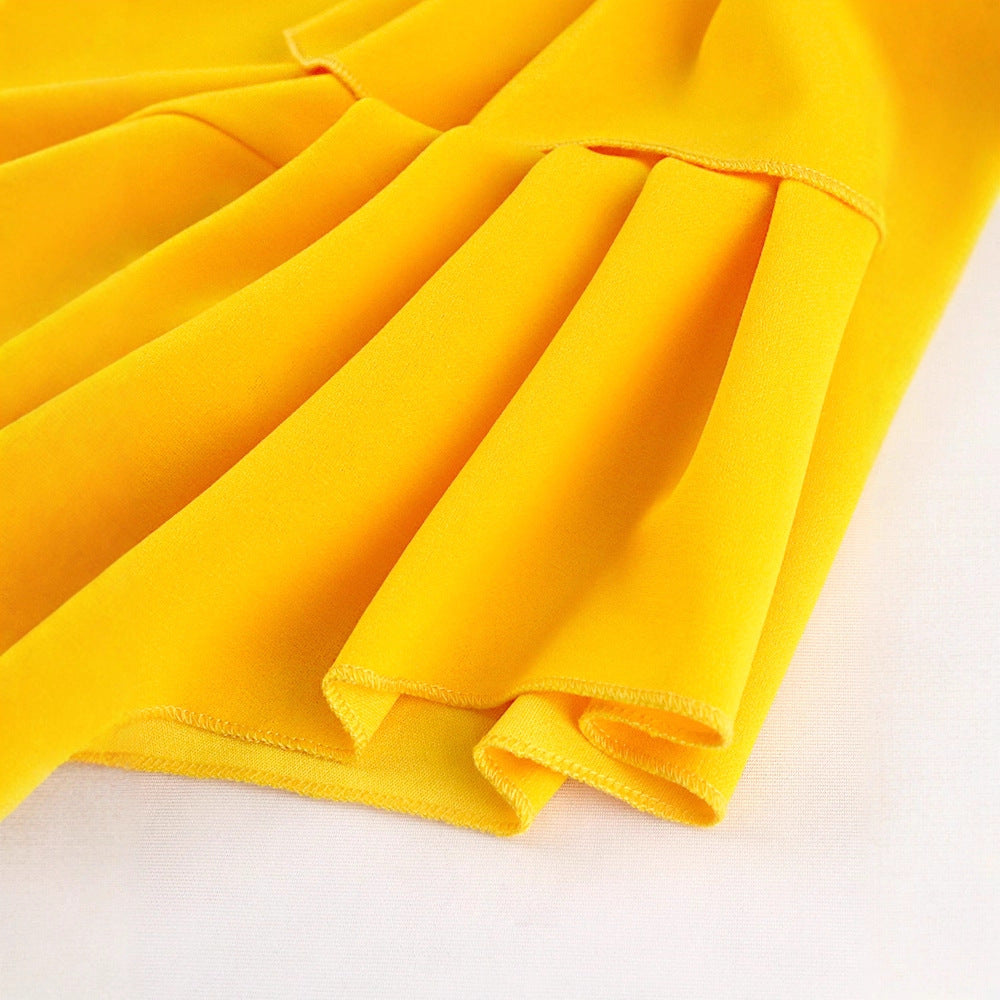 Damen Plissee Maxikleid mit asymmetrischem Träger und Rüschendetail Drune