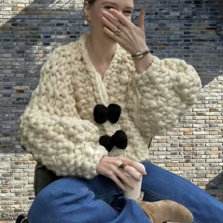 Damen Kuschelige Strickjacke mit großen Knöpfen Drune