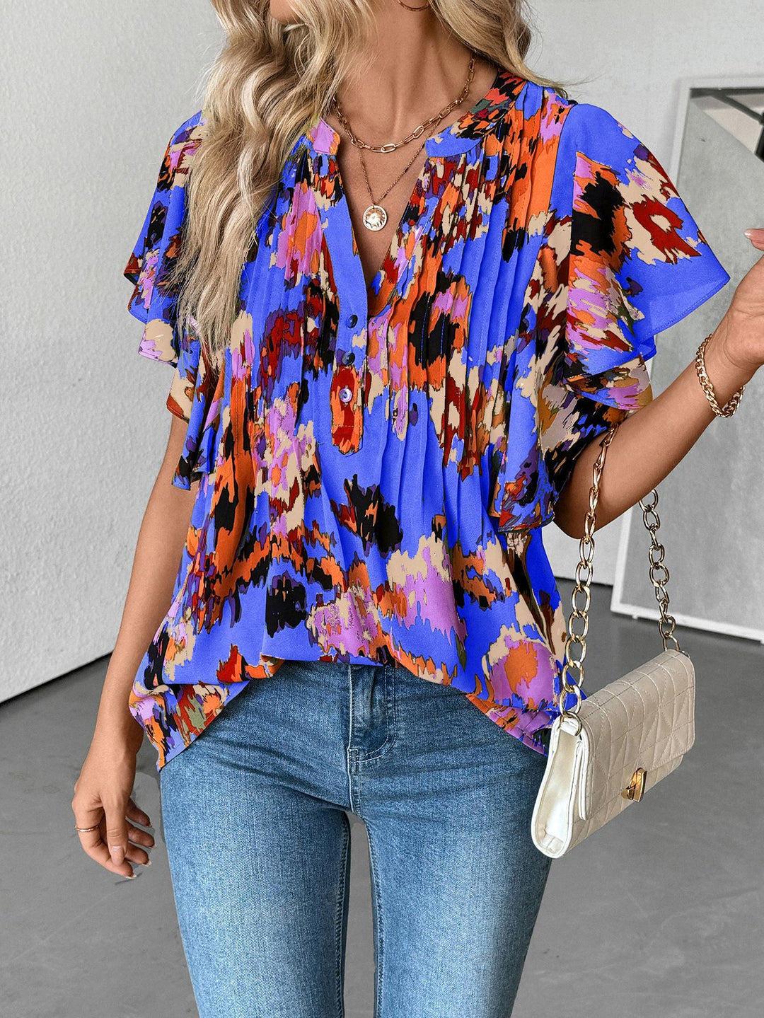 Damen Bluse mit eleganten Rüschendetails und verspieltem Print Drune