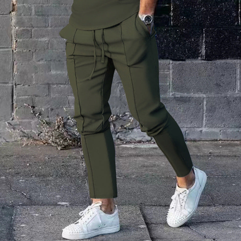Herren nan eng anliegendes Langarmshirt aus Baumwollstretch mit Rundhalsausschnitt und körperbetonter Passform Drune