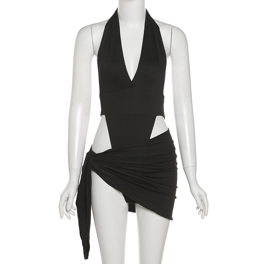 Damen Badeanzug mit tiefem V-Ausschnitt und trendigem Cut-Out Drune