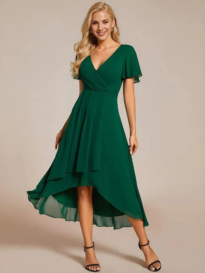 Damen elegantes Midikleid mit fließendem Stoff und asymmetrischen Ärmeln Drune