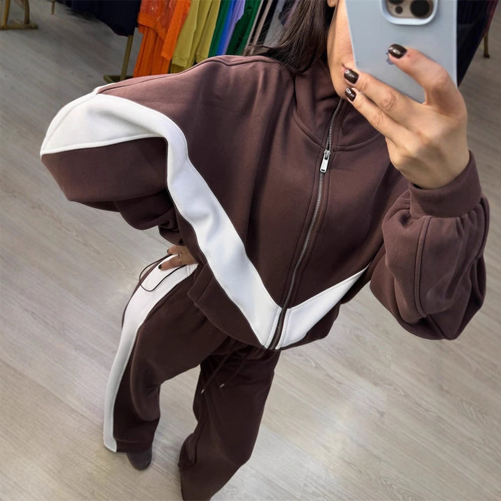 Damen Sportlicher Jogginganzug mit hohem Kragen und markanten Kontraststreifen Drune