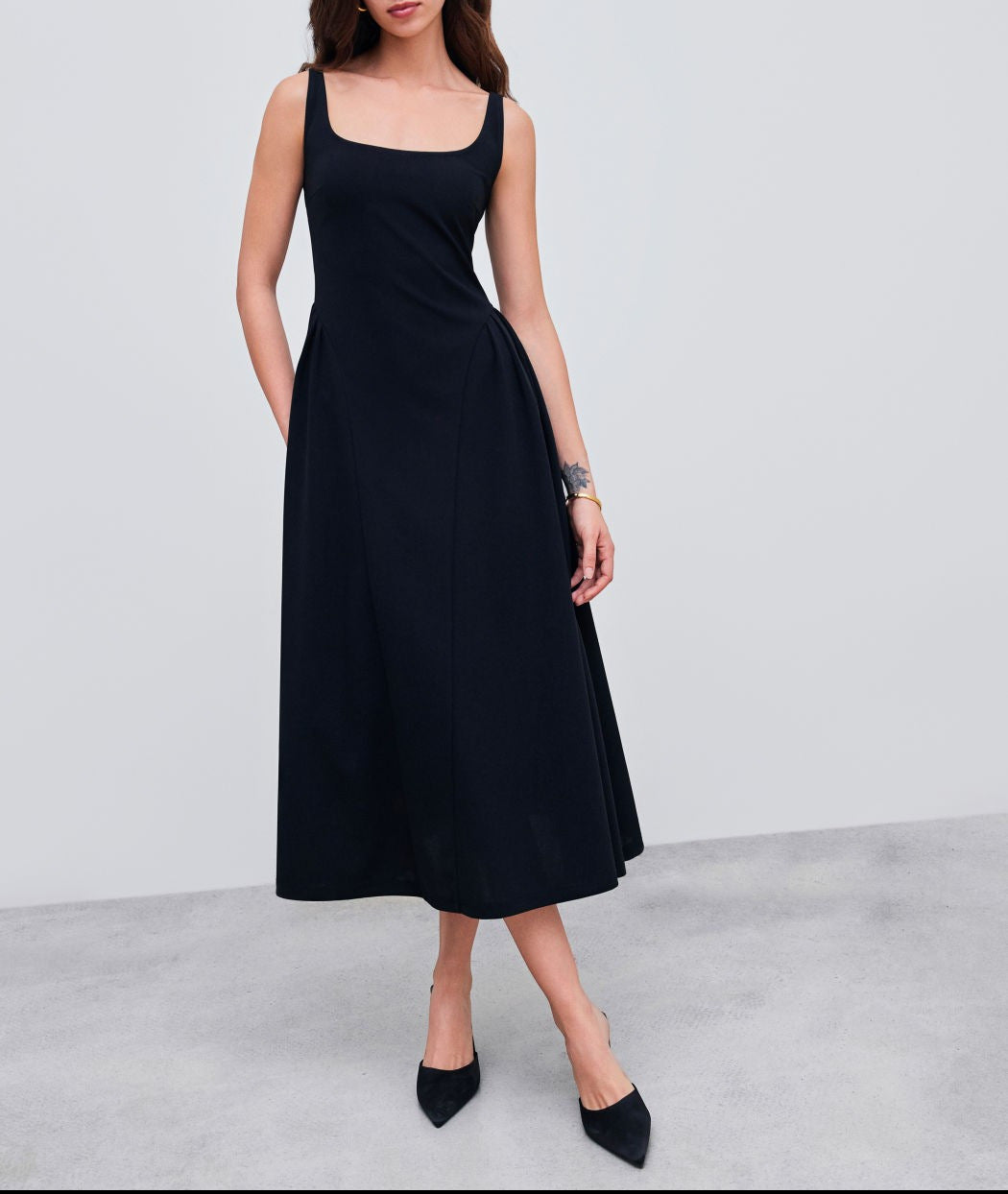 Damen Maxikleid mit schulterfreiem Design und figurfreundlichem Schnitt Drune