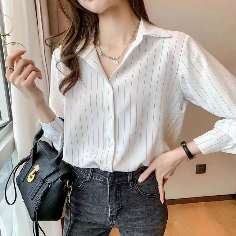Damen Bluse mit feinem Streifenmuster und Umlegekragen Drune