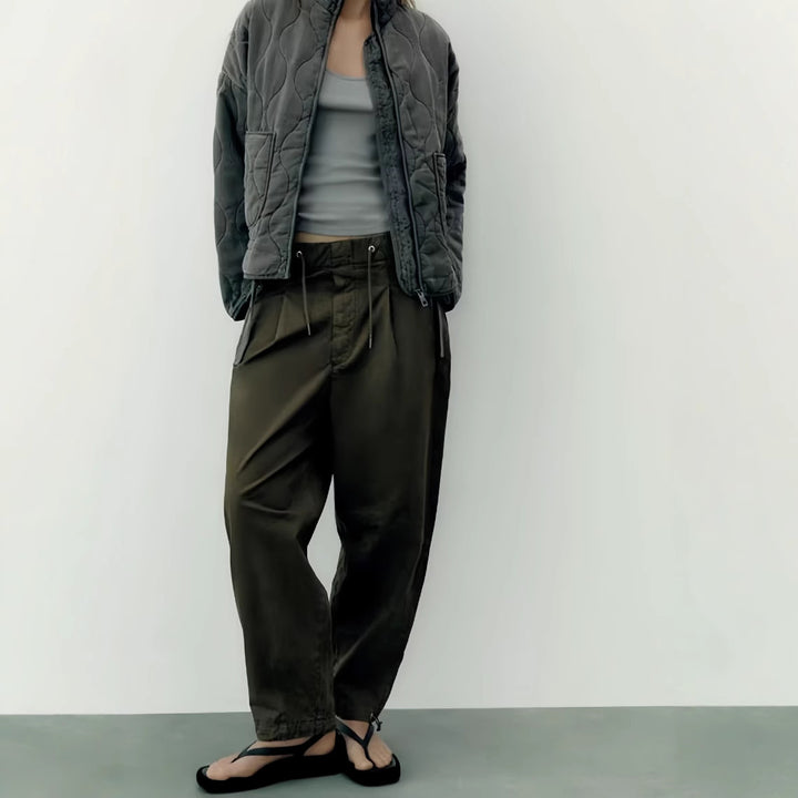 Damen gesteppte Utility-Jacke mit praktischen Taschen und hohem Kragen Drune