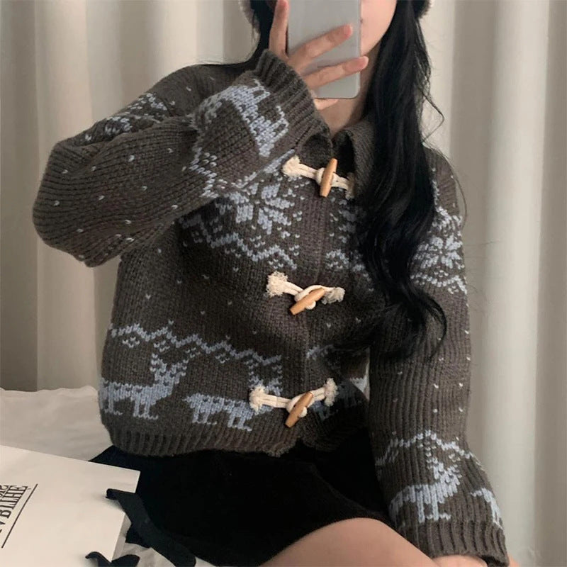 Damen Strickjacke mit kreativem Tiermotiv und hochwertigen Holzknöpfen Drune