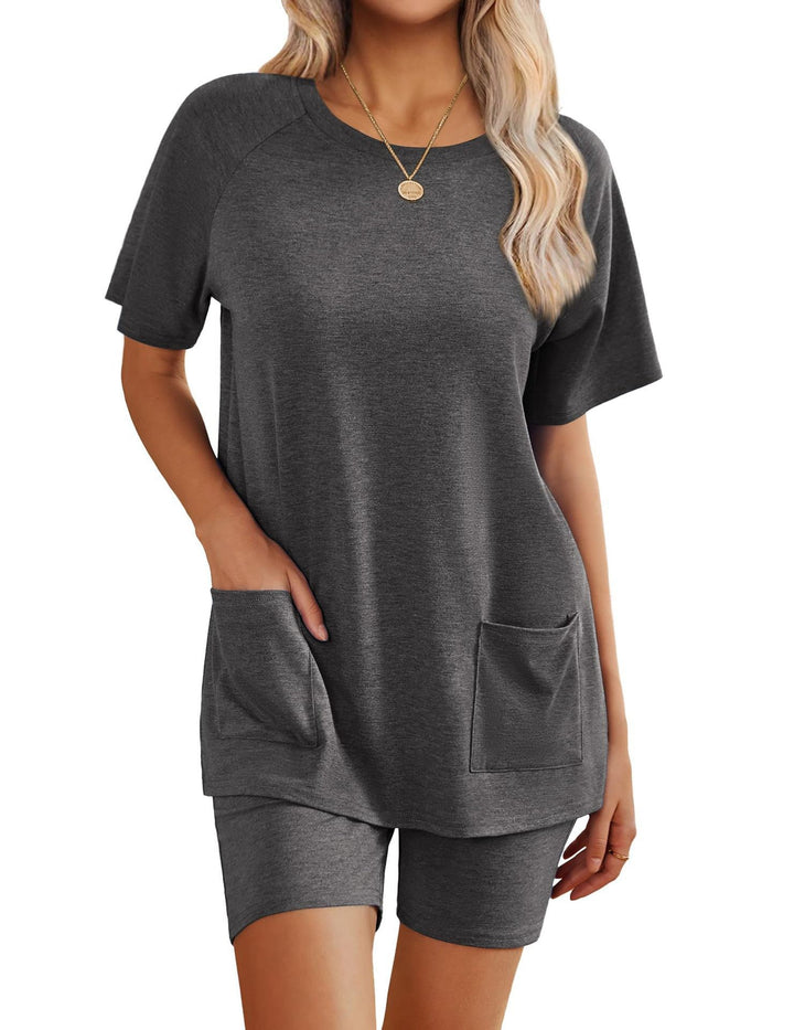 Damen Loungewear-Set mit angenehm weitem Schnitt und praktischen Taschen Drune