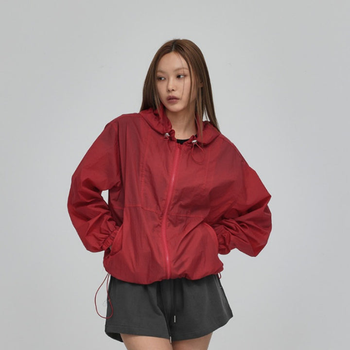 Damen bequeme und funktionale Übergangsjacke mit Kapuze Drune
