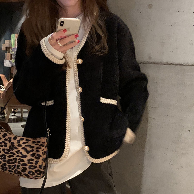 Damen Elegante Strickjacke mit dekorativen Perlenakzenten Drune