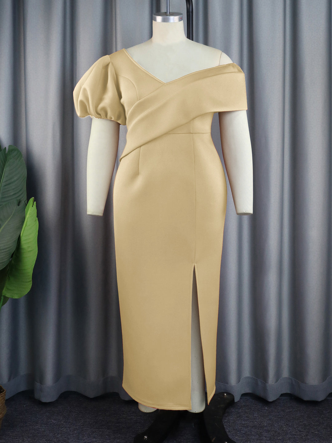 Damen Elegantes Maxikleid mit asymmetrischem Ausschnitt und voluminösen Puffärmeln Drune