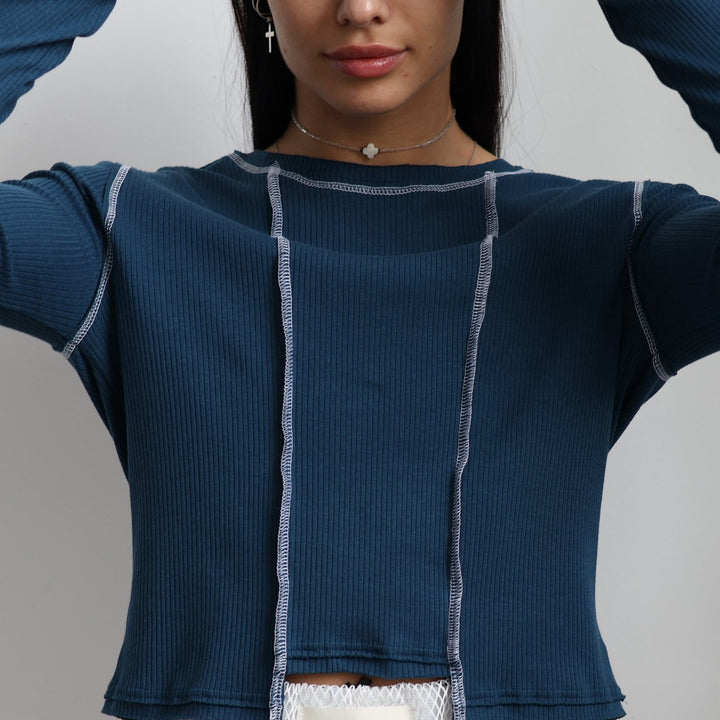 Damen lässiges Langarmoberteil mit retro inspirierten Rippstruktur und Kontrastnähten Drune